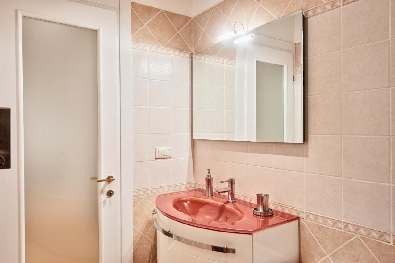 Piazza Statuto Elegant Apartment Turin Ngoại thất bức ảnh